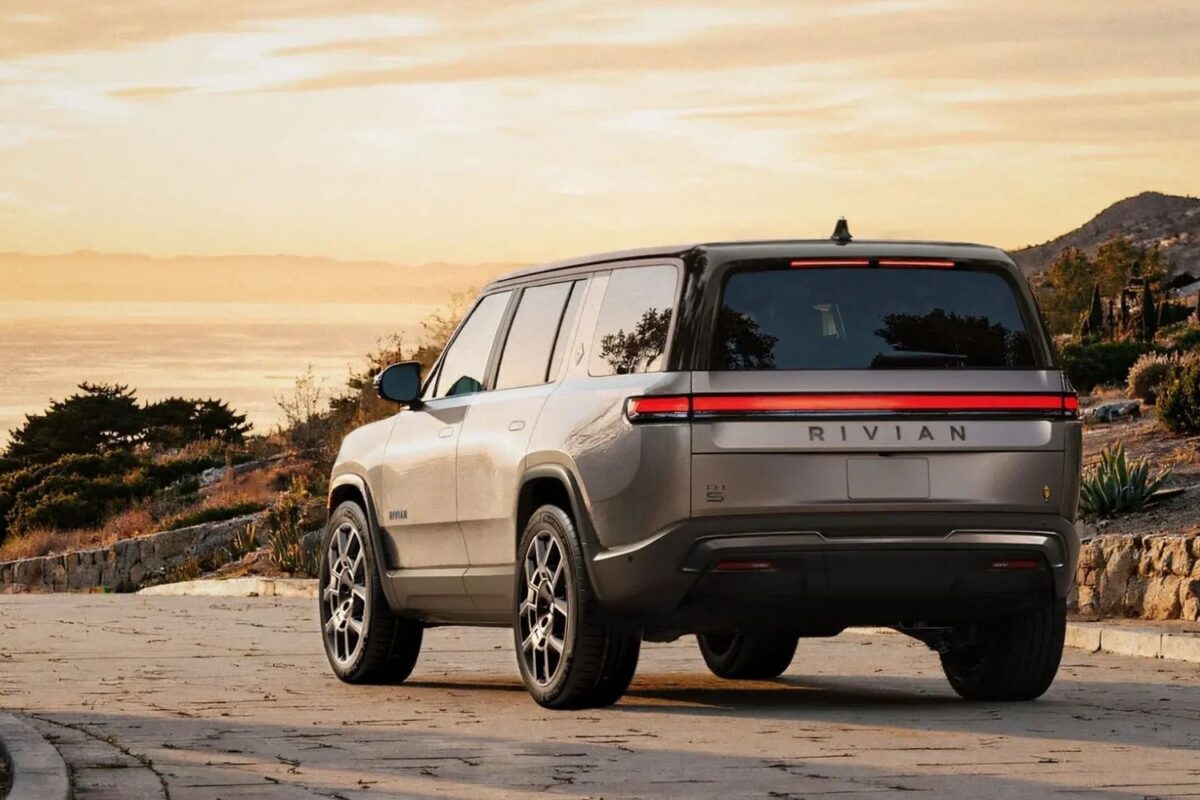 HOME - AZURE ROAD - Azure Road